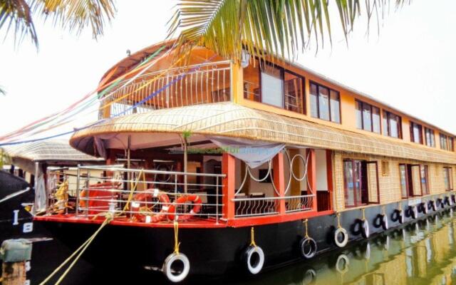 Upper Deck Houseboat