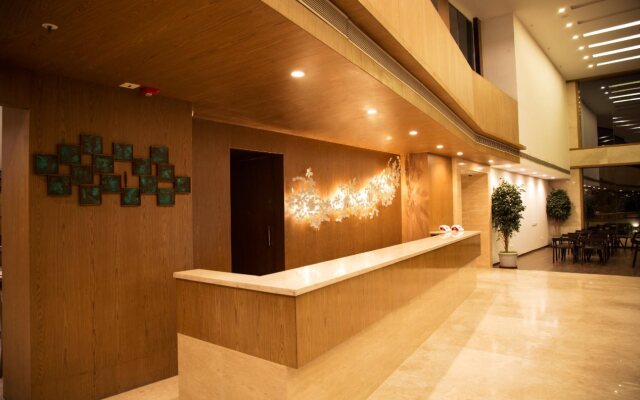 V7 Hotel