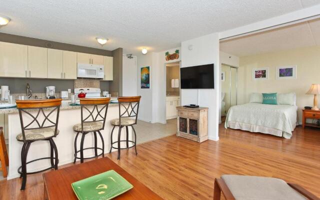 Waikiki Banyan #2609-T2
