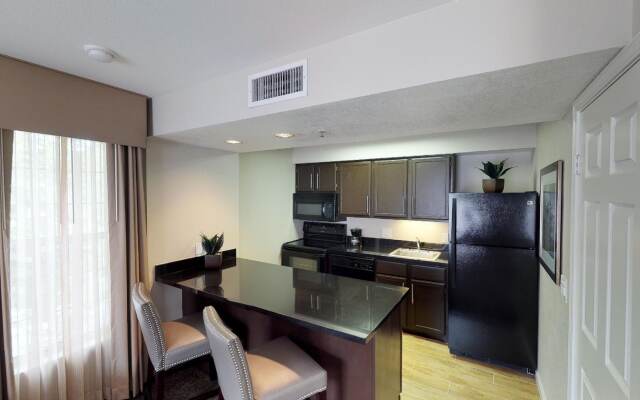 Chase Suites Hotel Brea-Fullerton