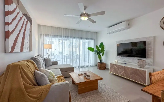 Luxury 2 Bedroom Apartment