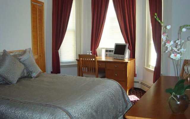 A Cambridge House Inn at Porter