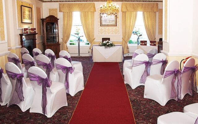The Grand St Leger Hotel