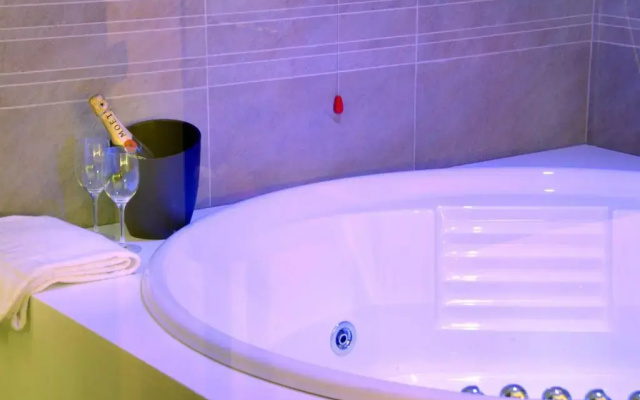 Amati Design Hotel