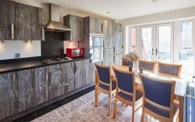 Host Stay Greenfinch Road