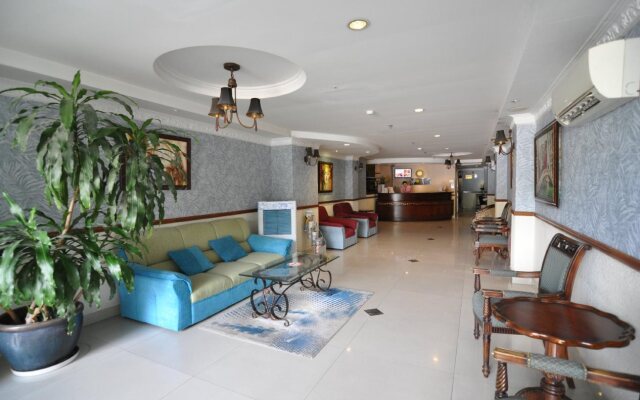 Sunflower Hotel District 10