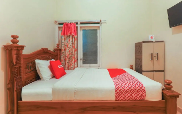 Ndalem Jogja Cupuwatu Syariah by OYO Rooms