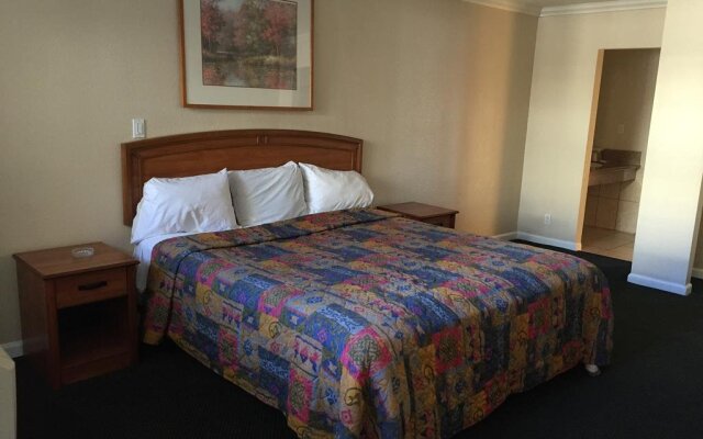 Encore Inn