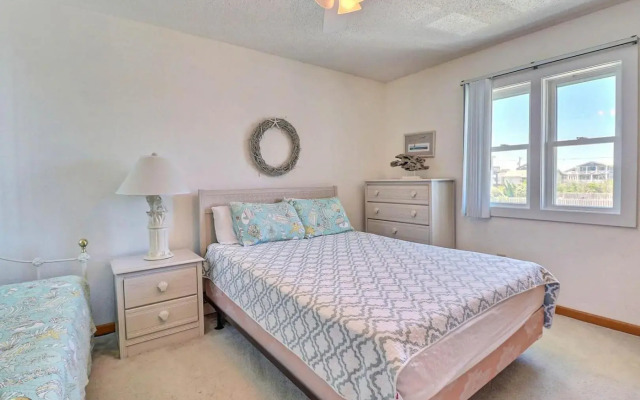 5018 - Mike`s Beach House