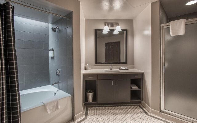 Magnolia Hotel Dallas Downtown