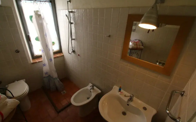Agriturismo Near Lake Trasimeno With Pool
