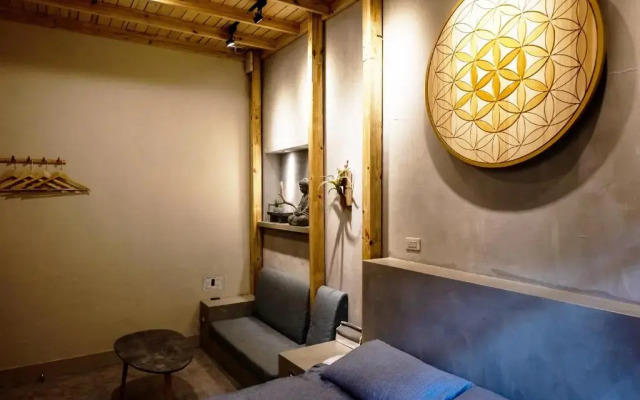 Zen Residence
