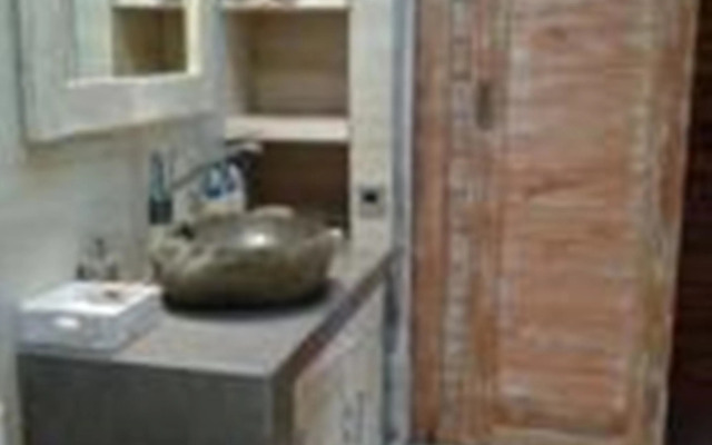 Uma Caming Villas & Gym