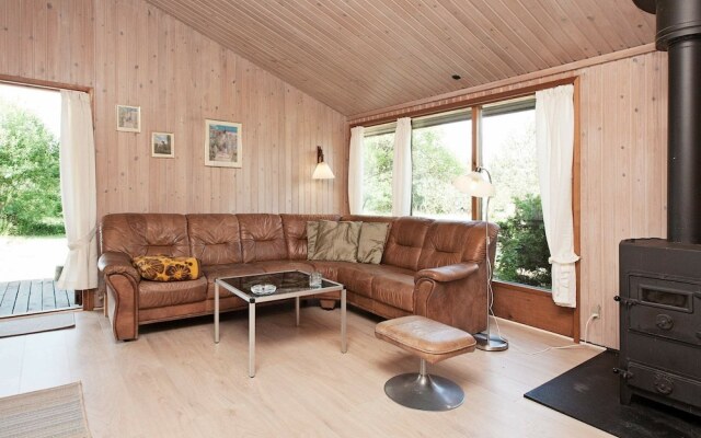 Rustic Holiday Home in Rødby Lolland With Terrace