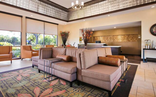 Best Western Plus Garden Court Inn
