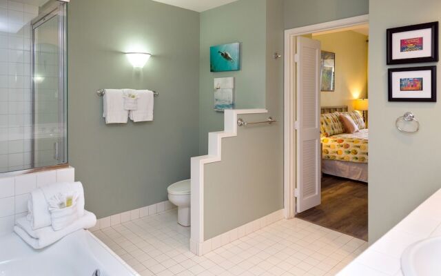 Vista Waikoloa D-102 2 Bedroom Condo by RedAwning