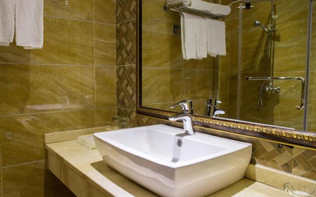 Guilin 26° Hotel