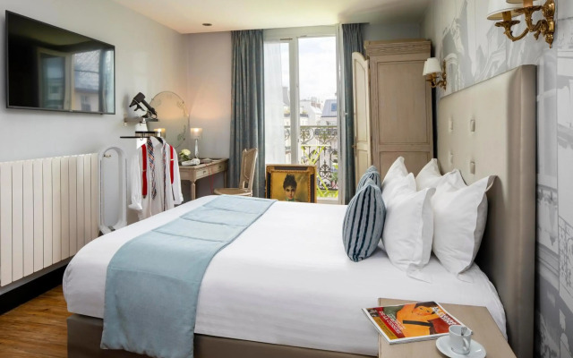 Hotel Plaza Elysées