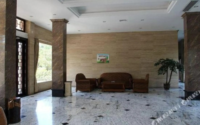 Longtian Hostel