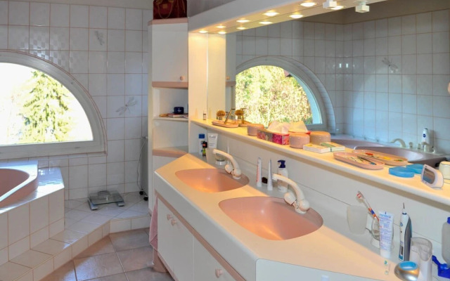 Villa Nora Faulensee