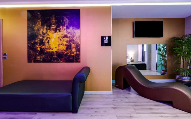 Zouk Hotel - Adults Only