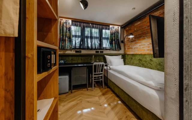 One66 Hotel