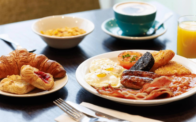 DoubleTree by Hilton Bristol North