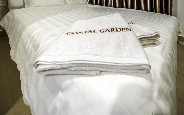 Crystal Garden Hotel (Seri Kembangan)