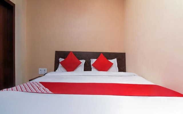 Hotel Heaven by OYO Rooms