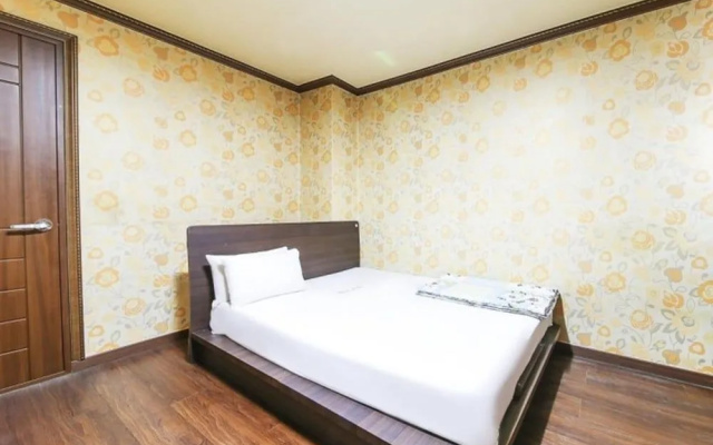 Sangmu Motel Gwangju