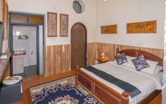 Noordin Street House