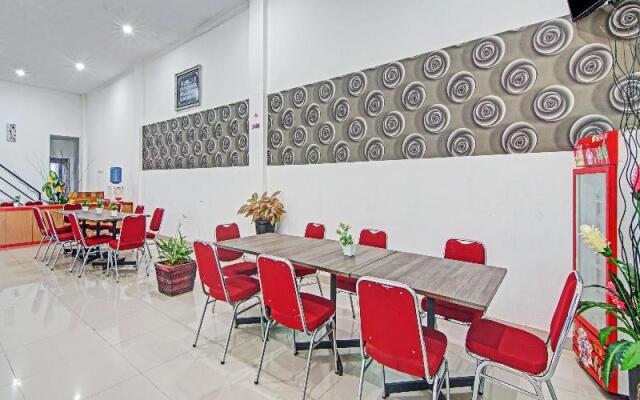 OYO 90419 Azzahra Homestay Syariah