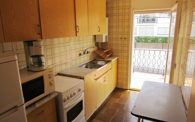 Apto Tranquilo cerca de la Playa - 1564