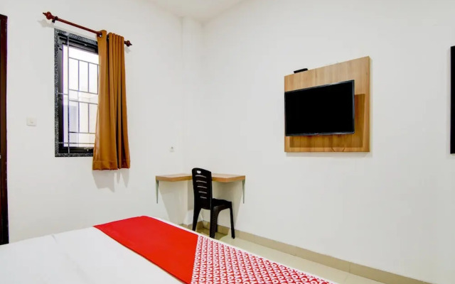 The Shine Residence by OYO Rooms