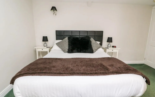Triangle Inn Coachouse
