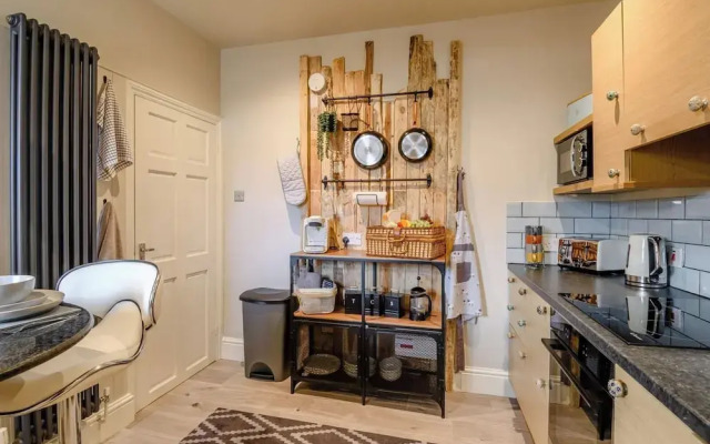 Nirvana Apartment Sunniest Spot in Scarborough