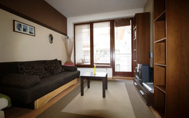 Broadway Apartments