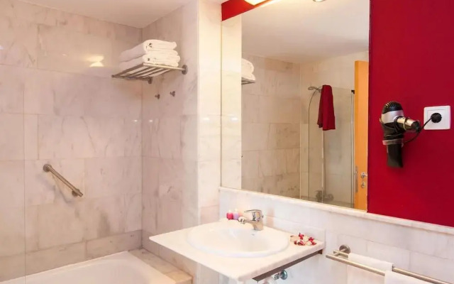 Bungalow With Communal Pool in Playa del Ingles
