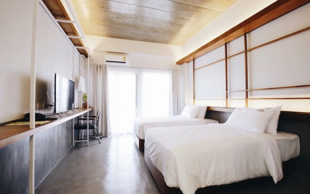Laekhon Nonbai Hotel