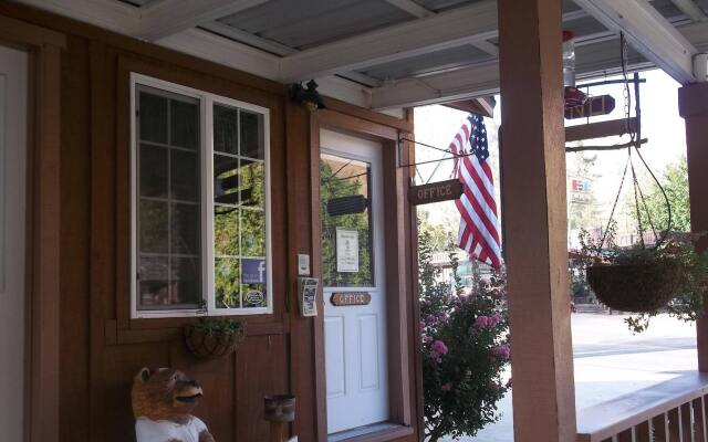 Sequoia Lodge