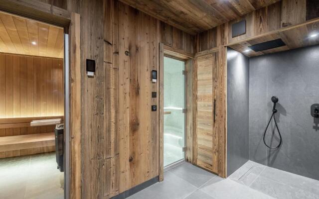 Chalet Les Belleville, 8 pièces, 15 personnes - FR-1-570-25