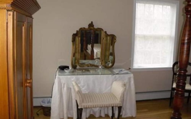 The Shearwater Inn