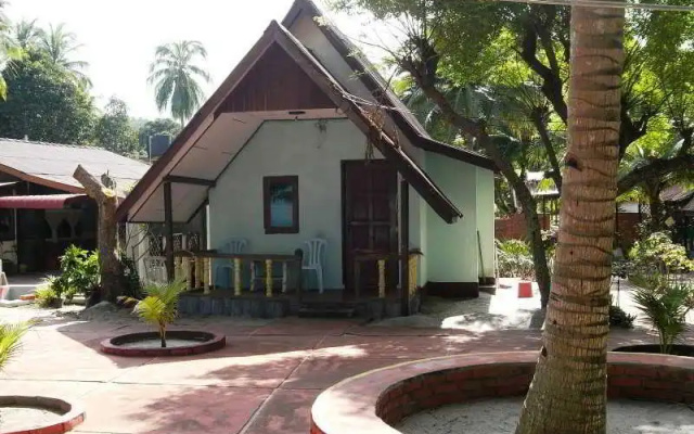 Charlie Motel and Restaurant