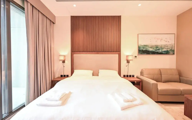 Elite Downtown Residence 2