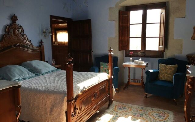 Hotel Masia Can Vive