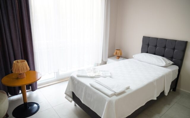 Deadel Hotel