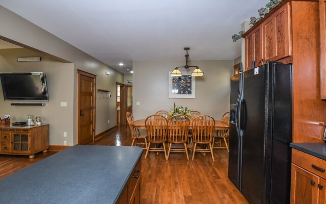 Just Relax 4 Bedroom House