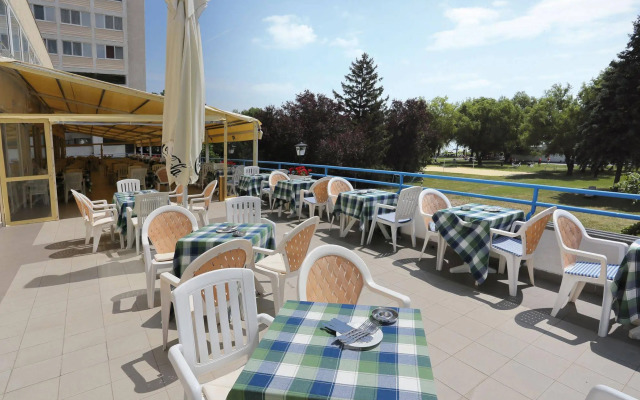 Danubius Hotel Marina