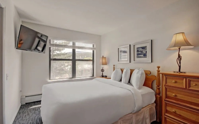 River Mtn Lodge E301