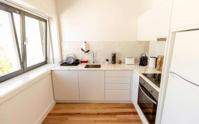 Guest H4U - Porto Batalha City Center